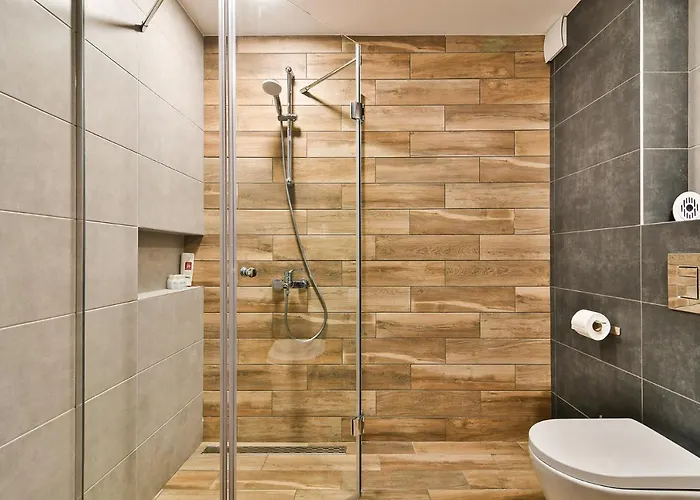 The Shangri-la Flat Daire