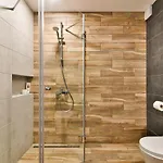The Shangri-la Flat Apartment